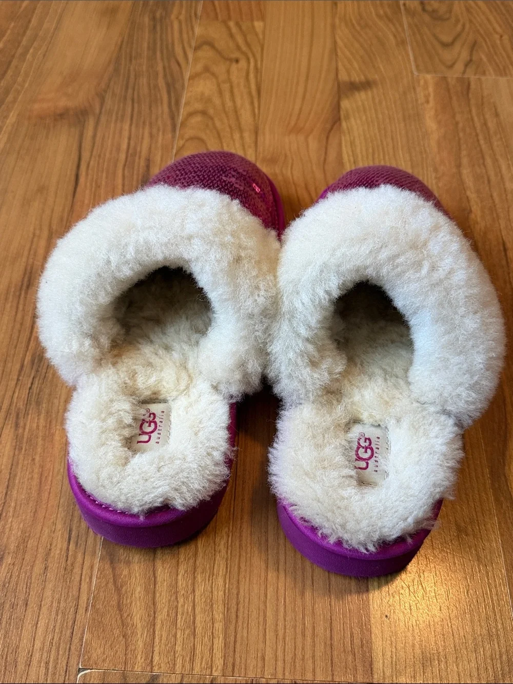 UGG Kids Sequin Clog Slippers in Fuchsia
